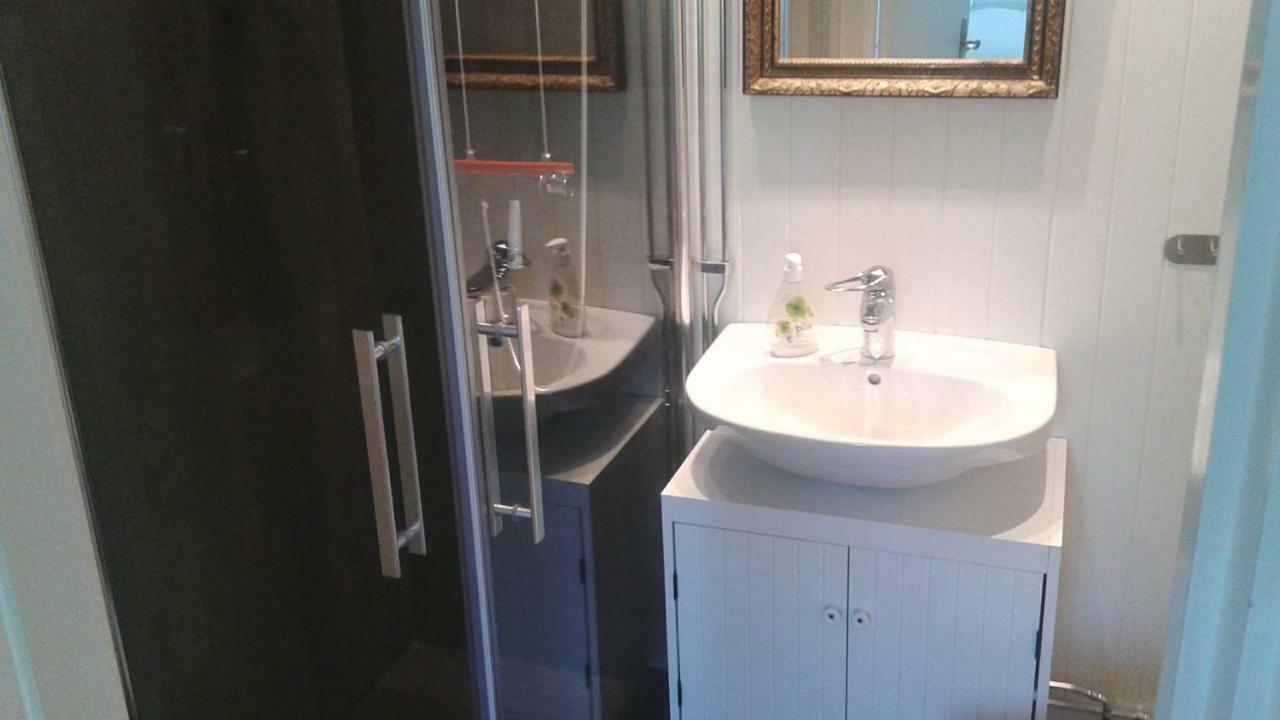 Hallhult Nässjö 外观 照片